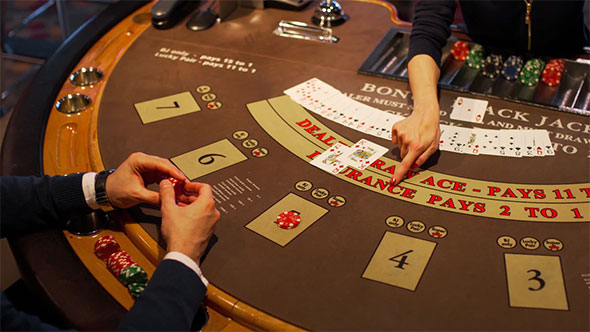 賭博大好きな日本人 - カジノと日本の文化